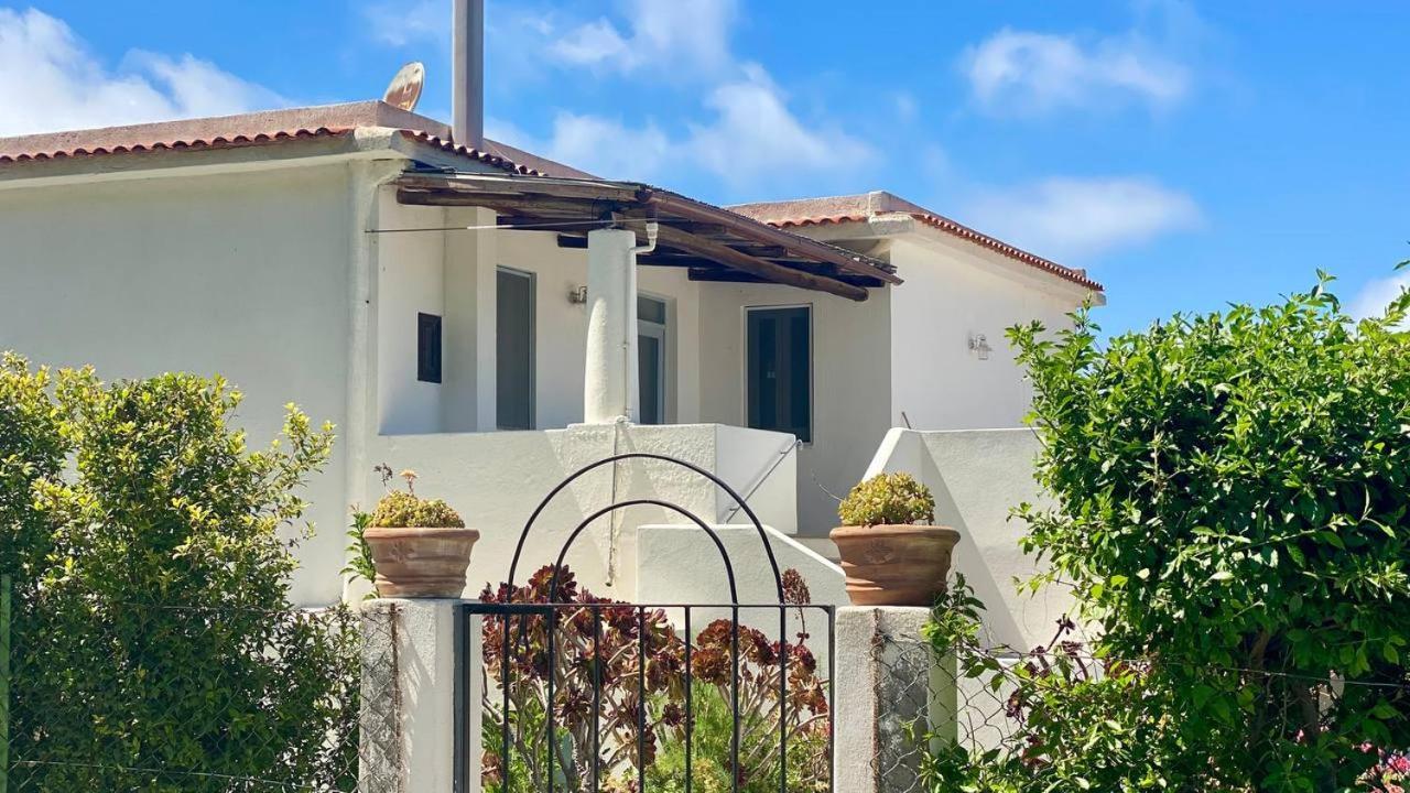 Casa Zagami Villa Malfa  Luaran gambar