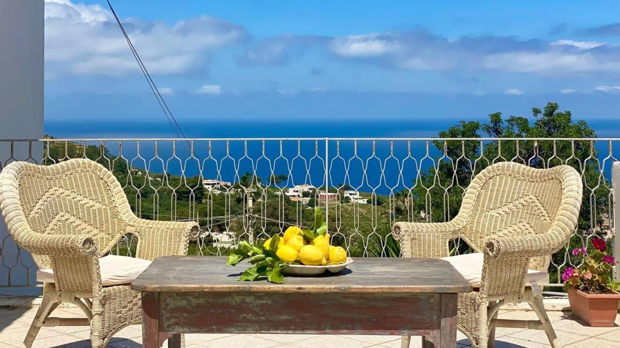 Casa Zagami Villa Malfa  Luaran gambar