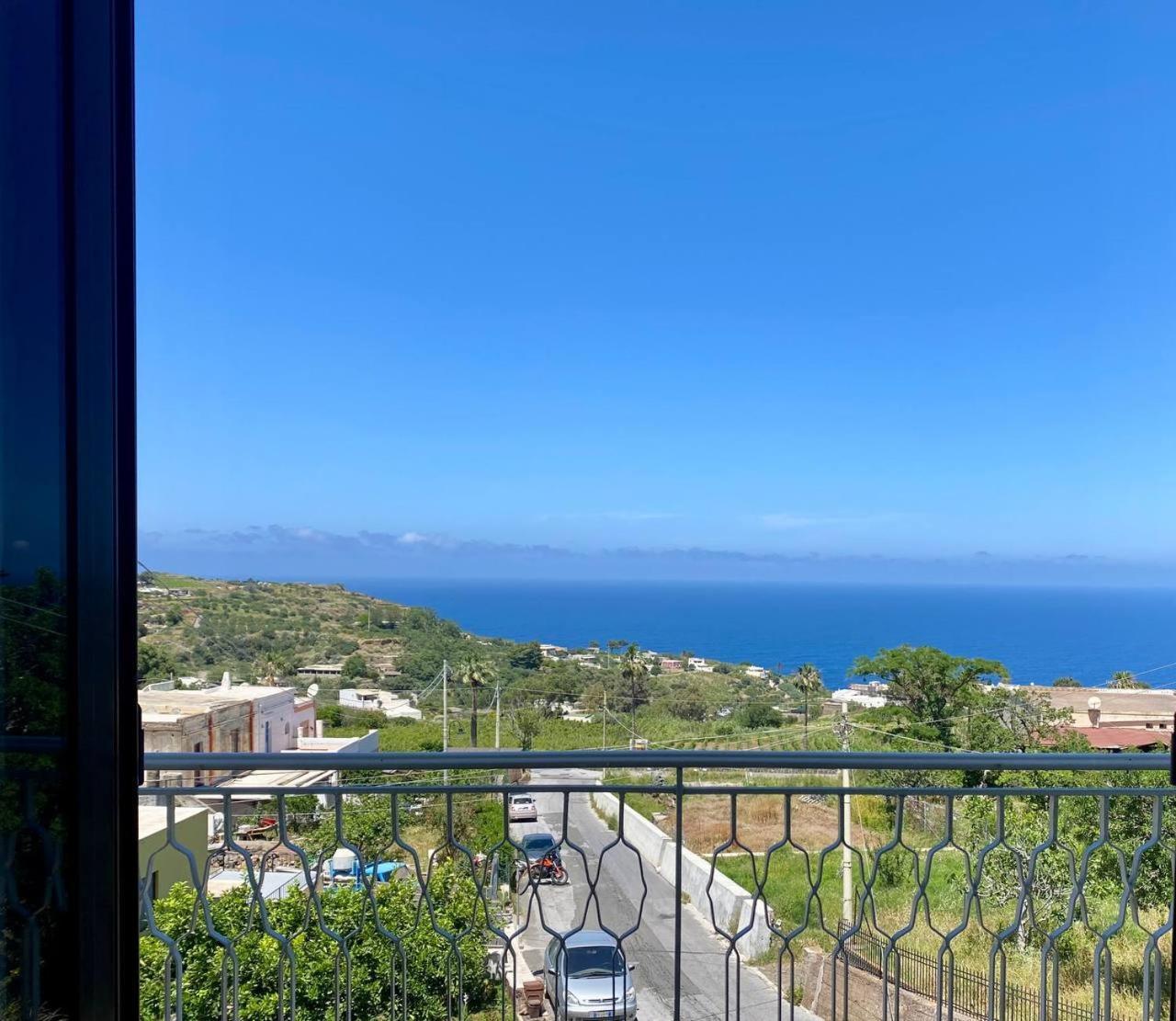 Casa Zagami Villa Malfa  Luaran gambar